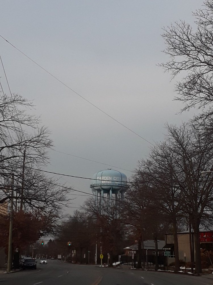 VILLAGE OF GARDEN CITY RECREATION DEPARTMENT 21 Photos 351 Stewart