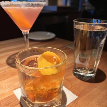 Houston's Restaurant - Raspberry martini for my daughter. Water, and old fashion with buffalo trace. Awesome. - New American Near Me - Atlanta, Georgia