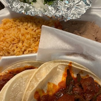 Nuevo Leon Tortilla Factory - Guiso rojo taco plate - Mexican Near Me - Irving, Texas Nuevo Leon Tortilla Factory - Guiso rojo taco plate - Mexican Near Me - Irving, Texas