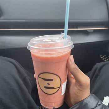 Ziggi's Coffee - Medium Strawberry Smoothie - Coffee & Tea Near Me - Wentzville, Missouri Ziggi's Coffee - Medium Strawberry Smoothie - Coffee & Tea Near Me - Wentzville, Missouri