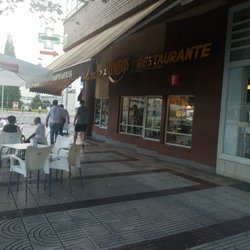 Restaurante Rumbos Avda. PIO Xii, 34 - This is the front of the store.