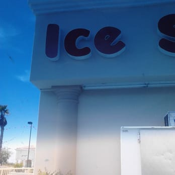 ARCO - Most important thing for summer here - Gas Stations Near Me - Pahrump, Nevada