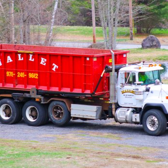 Mallet Roll Off Dumpster Service - Pictured here is Lance Mallet delivering a 30 yard Roll Off Dumpster. - Dumpster Rental Near Me - Athol, Massachusetts Mallet Roll Off Dumpster Service - Pictured here is Lance Mallet delivering a 30 yard Roll Off Dumpster. - Dumpster Rental Near Me - Athol, Massachusetts