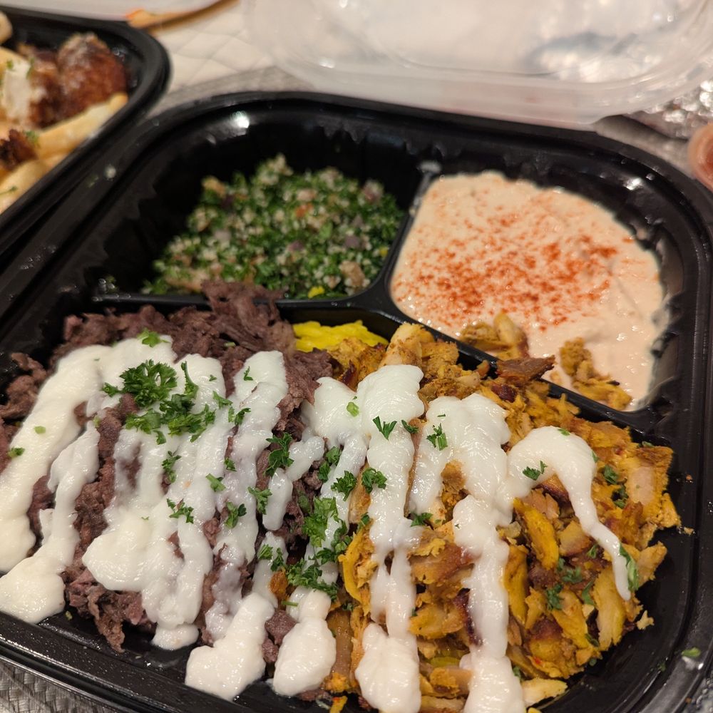 Shawarma Guys - Wagyu Beef and Chicken Shawarma Plate - Food Trucks Near Me - San Diego, California Shawarma Guys - Wagyu Beef and Chicken Shawarma Plate - Food Trucks Near Me - San Diego, California