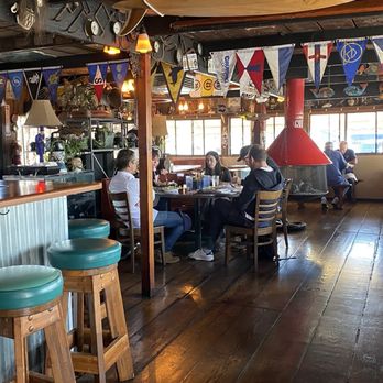 The Chowder Barge - Seafood Near Me - Wilmington, California