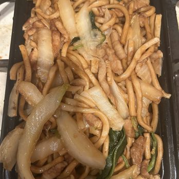 Thumbling - Pork Fried Noodle | 豬肉炒麺 - Shanghainese Near Me - West Covina, California Thumbling - Pork Fried Noodle | 豬肉炒麺 - Shanghainese Near Me - West Covina, California