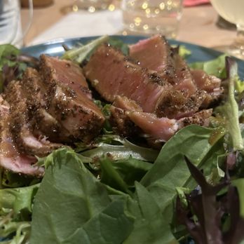 Wine 4 Oysters - Seared Ahi Tuna w/ 5 Spices - Wine Bars Near Me - Orlando, Florida Wine 4 Oysters - Seared Ahi Tuna w/ 5 Spices - Wine Bars Near Me - Orlando, Florida