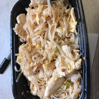 Simply Thai - Thai Near Me - Kingston, Rhode Island