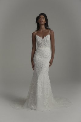 Amsale by null
