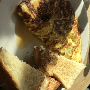 Baker's Way - Veggie omelet - Donuts Near Me - Boothbay Harbor, Maine