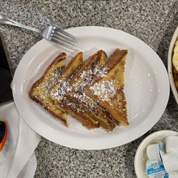 Tito's Diner - French Toast - American Near Me - Fredericksburg, Virginia