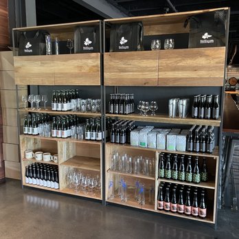 Trillium - Canton - Trillium merchandise - Breweries Near Me - Canton, Massachusetts Trillium - Canton - Trillium merchandise - Breweries Near Me - Canton, Massachusetts