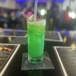Shantel's Kitchen and Cocktails