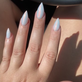 Gloss Nail Bar - Chrome - Nail Salons Near Me - Houston, Texas