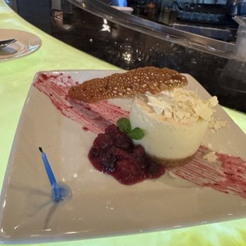 Perry's Steakhouse & Grille - Memorial City - White chocolate cheese cake - Steakhouses Near Me - Houston, Texas Perry's Steakhouse & Grille - Memorial City - White chocolate cheese cake - Steakhouses Near Me - Houston, Texas