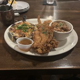 1/2 fried chicken with white beans and bacon Mac and Cheese. 1/2 fried chicken with white beans and bacon Mac and Cheese.