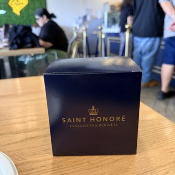 Saint Honoré - Cute box - Donuts Near Me - Las Vegas, Nevada Saint Honoré - Cute box - Donuts Near Me - Las Vegas, Nevada