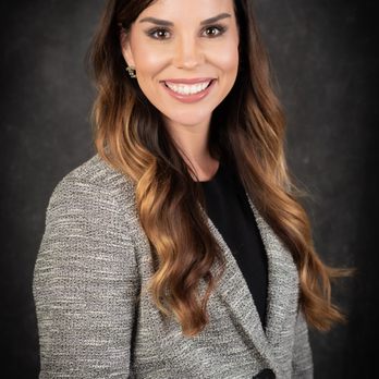 Saga Media Photography - Professional Headshots for Women - Session Photography Near Me - Bedford, Texas