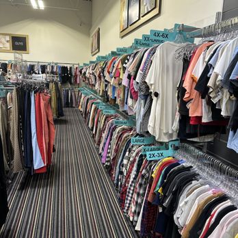 Plato's Closet Brighton - Men's Clothing Near Me - Brighton, Michigan Plato's Closet Brighton - Men's Clothing Near Me - Brighton, Michigan