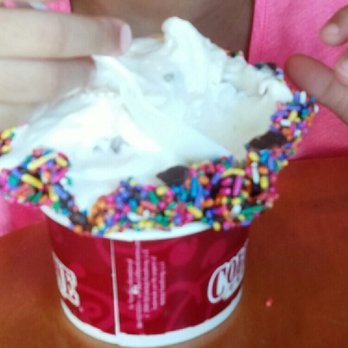 Cold Stone Creamery - Cake batter ice cream and waffle bowl with sprinkles - Ice Cream & Frozen Yogurt Near Me - Pearland, Texas