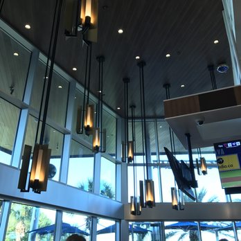 Earls Kitchen + Bar - New American Near Me - Orlando, Florida