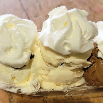 Sweet Jenny's - Sweet Jennys - Ice Cream & Frozen Yogurt Near Me - Williamsville, New York Sweet Jenny's - Sweet Jennys - Ice Cream & Frozen Yogurt Near Me - Williamsville, New York