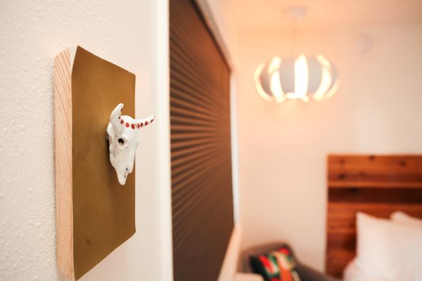 The Monarch Motel by null