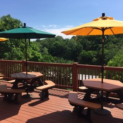Subway - Outdoor dining are overlooking the lake with seating available for 20.
