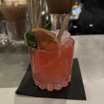 Monarque - Allusion mocktail - Brasseries Near Me - Montreal, Quebec Monarque - Allusion mocktail - Brasseries Near Me - Montreal, Quebec