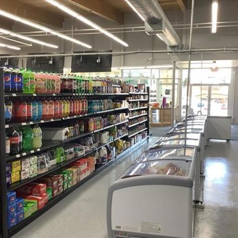 Dubuque Wine and Spirits - a grocery store - Beer, Wine & Spirits Near Me - Dubuque, Iowa Dubuque Wine and Spirits - a grocery store - Beer, Wine & Spirits Near Me - Dubuque, Iowa