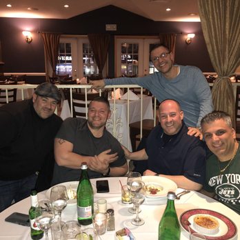 Max's Es-Ca - Italian Near Me - Staten Island, New York Max's Es-Ca - Italian Near Me - Staten Island, New York