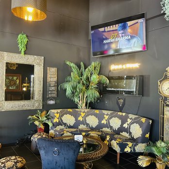 Chai Wallah - Seating - Indian Near Me - Plano, Texas