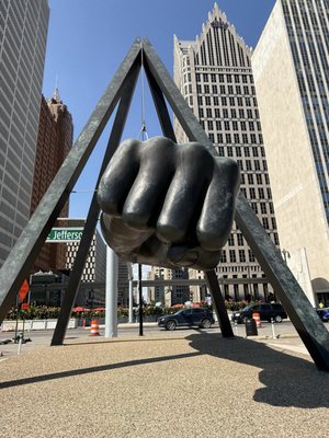 Monument to Joe Louis “The Fist” by null