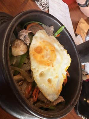 Saigon Bistro by null