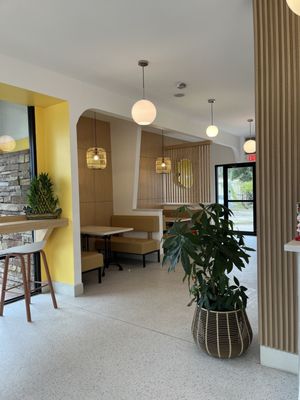 Fluffy Fluffy Dessert Cafe by null