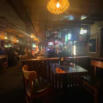 Johnny's Little Bar - Inferior - American Near Me - Cleveland, Ohio