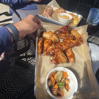Gravity Smokehouse Brew & Que - Wings - Food Trucks Near Me - Holt, Michigan Gravity Smokehouse Brew & Que - Wings - Food Trucks Near Me - Holt, Michigan