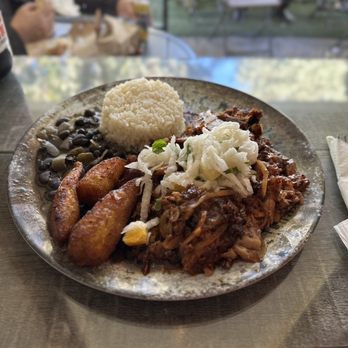 Cafecito - Quava-GuavaQ Pork Platter - Cuban Near Me - Calabasas, California Cafecito - Quava-GuavaQ Pork Platter - Cuban Near Me - Calabasas, California