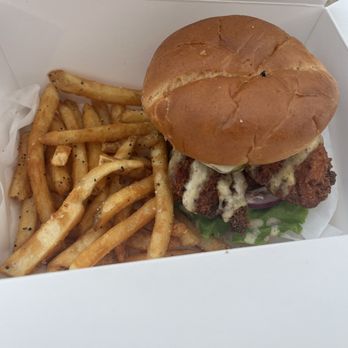 Sauced by Alfaro - Chicken sandwich - Barbeque Near Me - Papillion, Nebraska Sauced by Alfaro - Chicken sandwich - Barbeque Near Me - Papillion, Nebraska