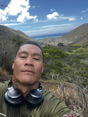 Kuli'ou'ou Valley Trail by null