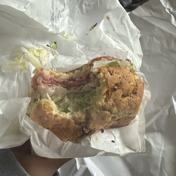 Oak House Deli - The Deluxe - Delis Near Me - Royal Oak, Michigan Oak House Deli - The Deluxe - Delis Near Me - Royal Oak, Michigan