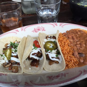 El Camino - Veggie Tacos - Cocktail Bars Near Me - Delray Beach, Florida El Camino - Veggie Tacos - Cocktail Bars Near Me - Delray Beach, Florida