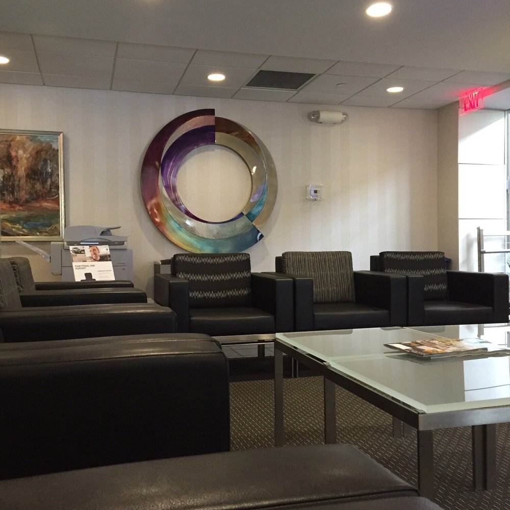 Patrick BMW - The waiting area - Car Dealers Near Me - Schaumburg, Illinois Patrick BMW - The waiting area - Car Dealers Near Me - Schaumburg, Illinois