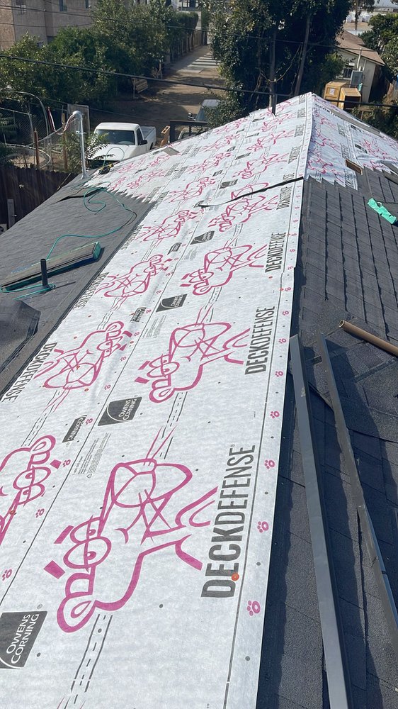 Slide of LA Roof Toppers