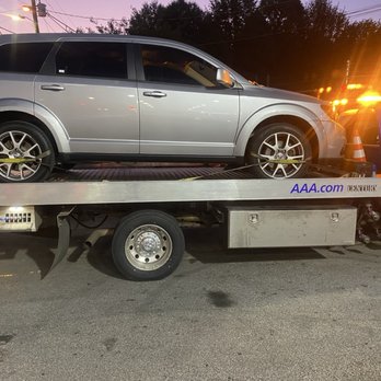 Automax Atlanta - First day I bought the SUV it went out on me and they changed the odometer THIS IS NOT THE PLACE YOU WANT TO BUY FROM - Car Dealers Near Me - Lilburn, Georgia