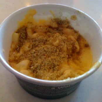 La Tour Cafe - Side of Mac and cheese - Cafes Near Me - Honolulu, Hawaii