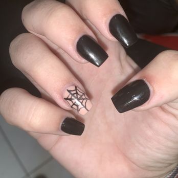 Champagne Nails - nails - Nail Salons Near Me - San Marcos, California