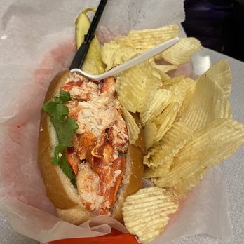 Gilbert's Chowder House - lobster roll - Seafood Near Me - Portland, Maine Gilbert's Chowder House - lobster roll - Seafood Near Me - Portland, Maine