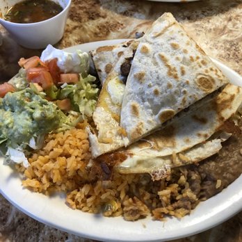 El Gallito de Jalisco - Beef Fajita Quesadilla - Mexican Near Me - San Antonio, Texas El Gallito de Jalisco - Beef Fajita Quesadilla - Mexican Near Me - San Antonio, Texas