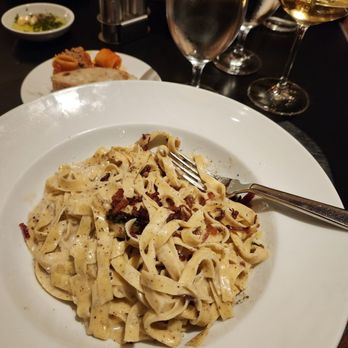 Allegro - Fettuccine with pancetta - Italian Near Me - Las Vegas, Nevada Allegro - Fettuccine with pancetta - Italian Near Me - Las Vegas, Nevada